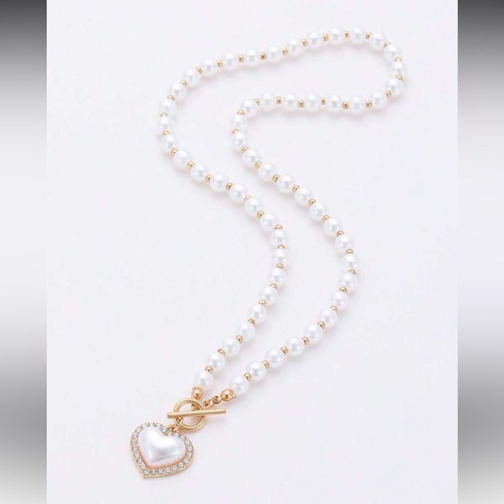 Heart pearl Necklace M1576